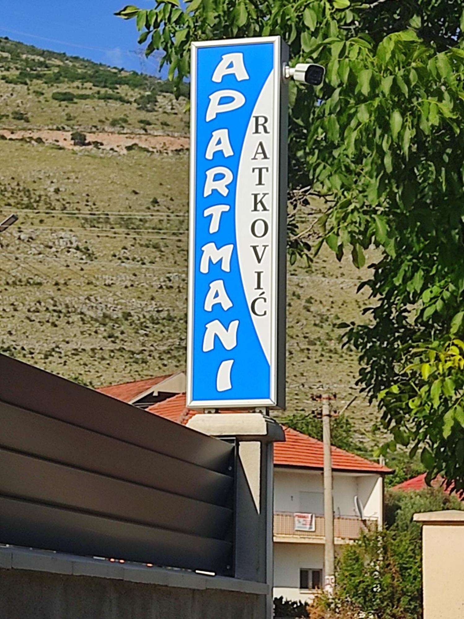 Apartments Ratkovic เทรบินเย ภายนอก รูปภาพ